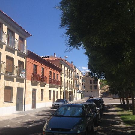Apartamento Turistico Puente Romano P4 Bajo C Salamanca Exterior photo
